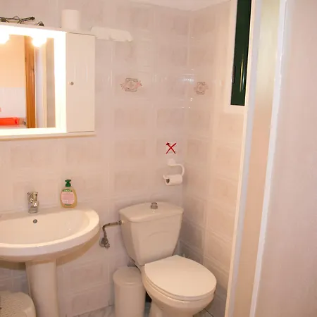 Almyros & Lejlighed Kounopetra