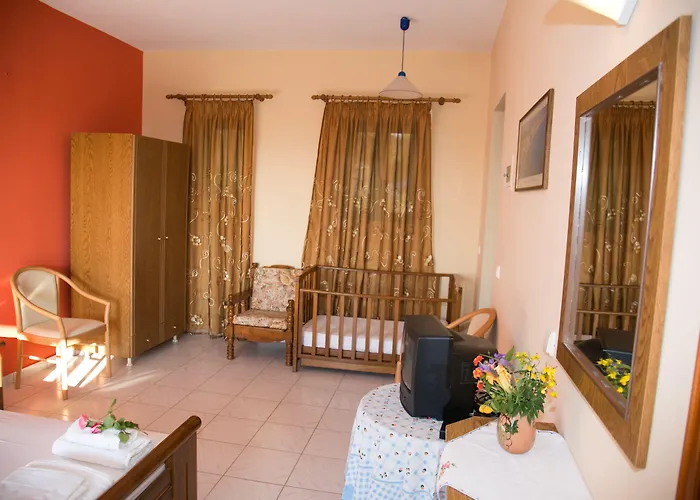 Almyros & Apartment Kounopetra