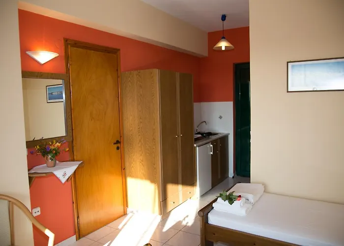 Apartment Almyros & *