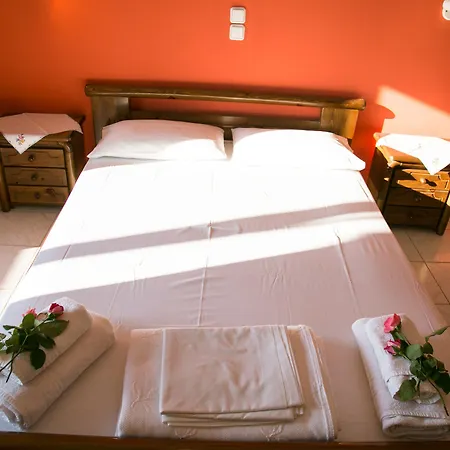 Apartament Almyros & *