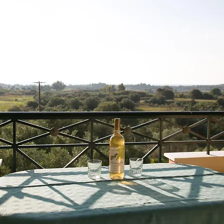 Almyros & Apartament Kounopetra