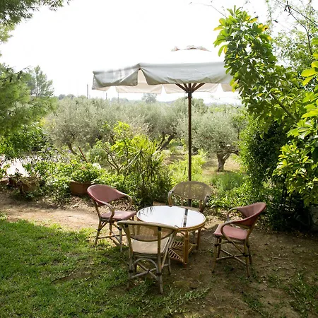 Almyros & Apartament